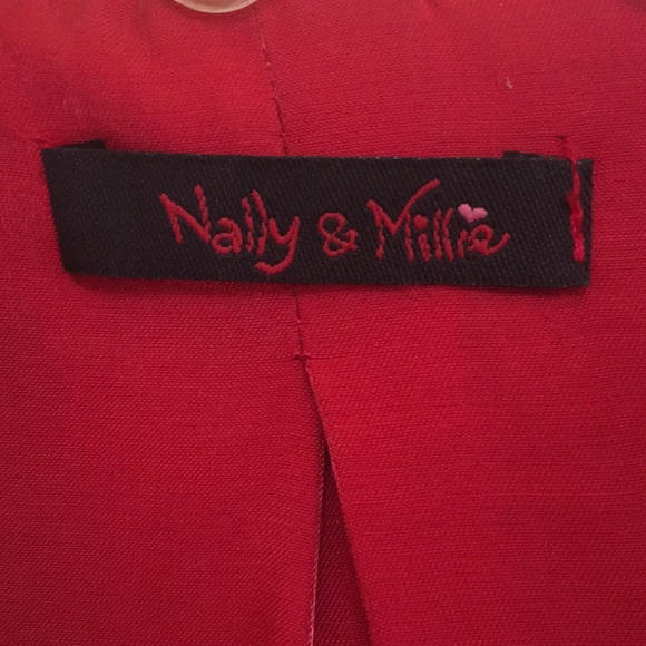 Beautiful faux vest! - Picture 2 of 3